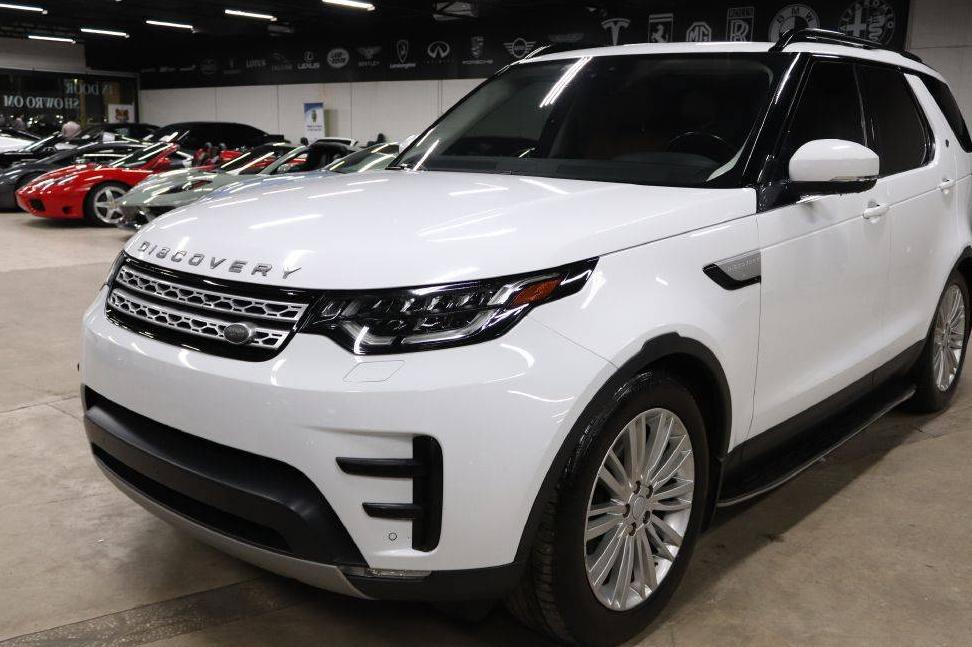 LAND ROVER DISCOVERY 2017 SALRRBBVXHA005755 image